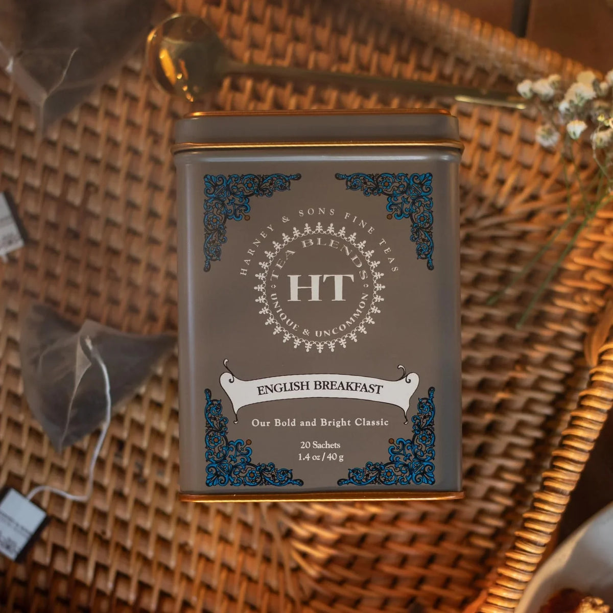 Harney & Sons English Breakfast Tea, Caffeinated, 20ct sachet tin, HT Tea Blends (Pack of 2)